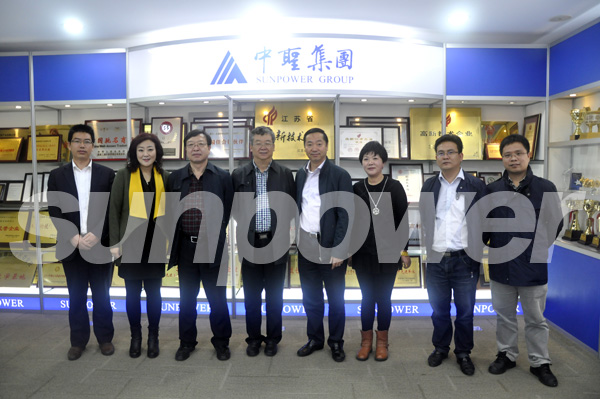 青海省交通运输厅副厅长陆宁安先生到公司考察