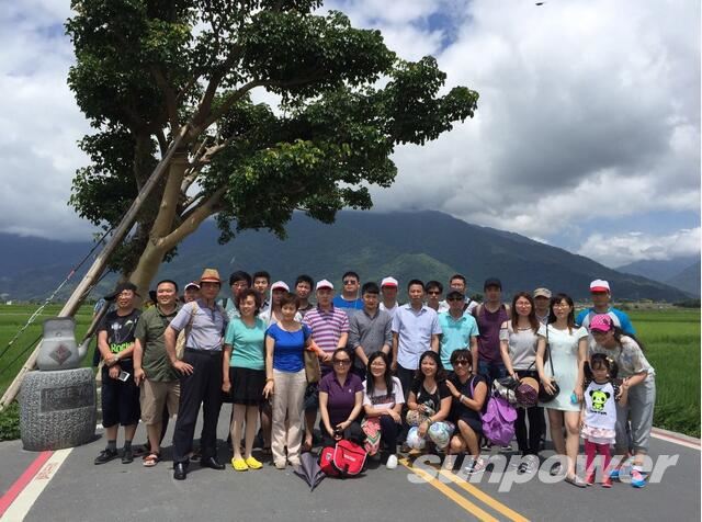 公司组织优秀员工赴台湾环岛游