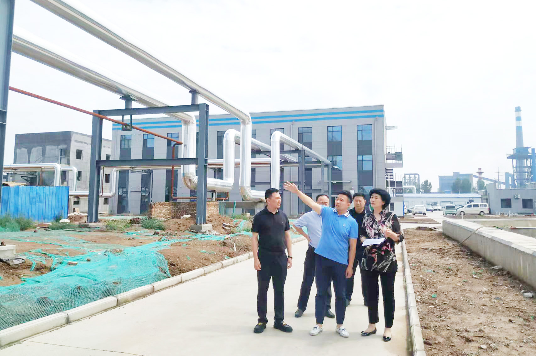 运城市商务局党组成员杨海娟一行莅临新绛千亿球友会调研