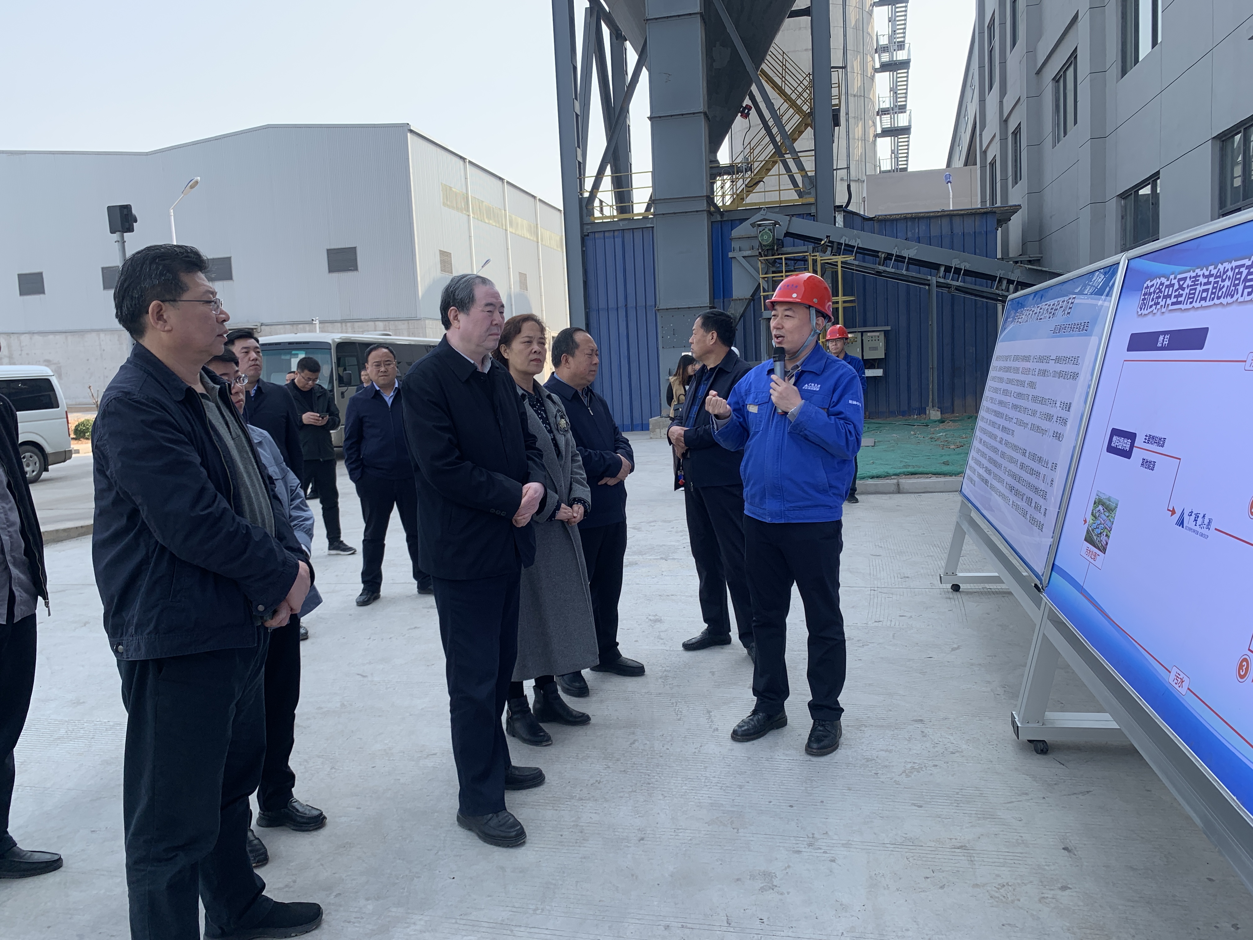 山西省优化营商环境和开发区重点工作督导组 莅临新绛千亿球友会调研指导工作